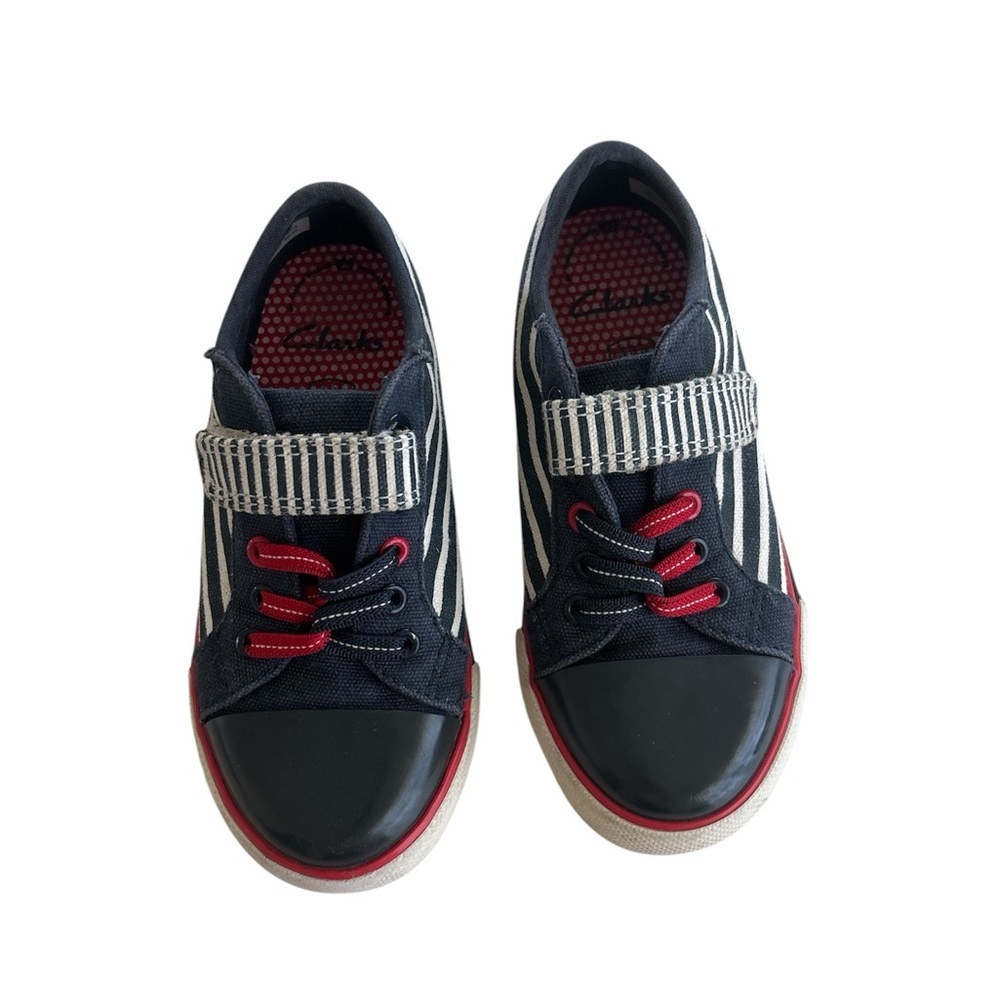 💐Clarks Kids Sneakers - Navy with Red and White Stripes